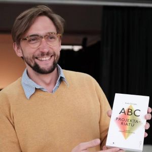 Kuba Szreder